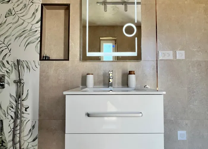 Ancient Well 度假村 *