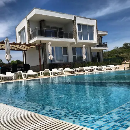 Resort Ancient Well *