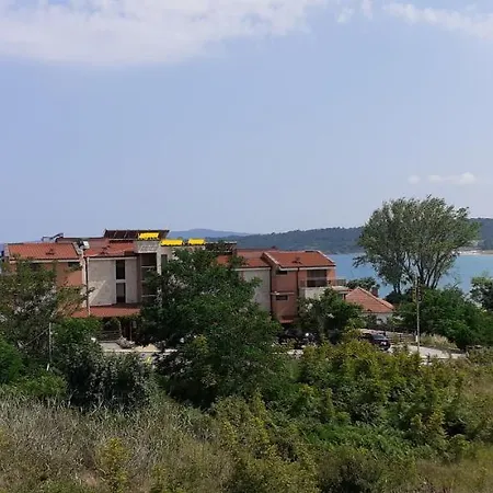 Resort Ancient Well *