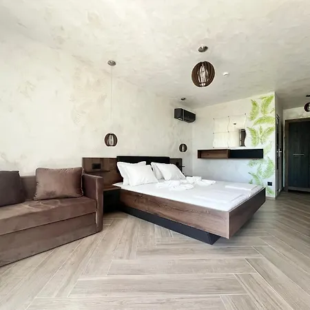 Ancient Well Resort *