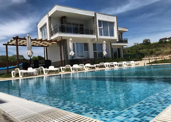 Resort Ancient Well *